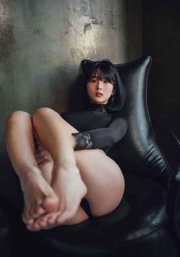 黄药师含着黄蓉的乳_BD韩语免费播放