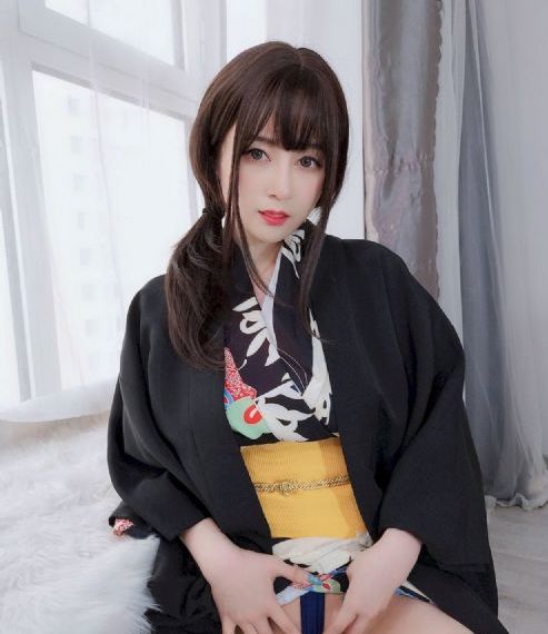 护士被老头添一夜_4K免费播放